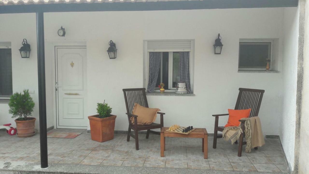 La Casa De La Puebla Villa La Puebla de Montalban Exterior photo